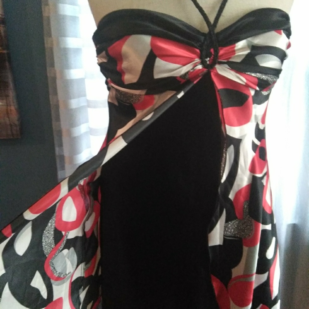 Beautiful dress!